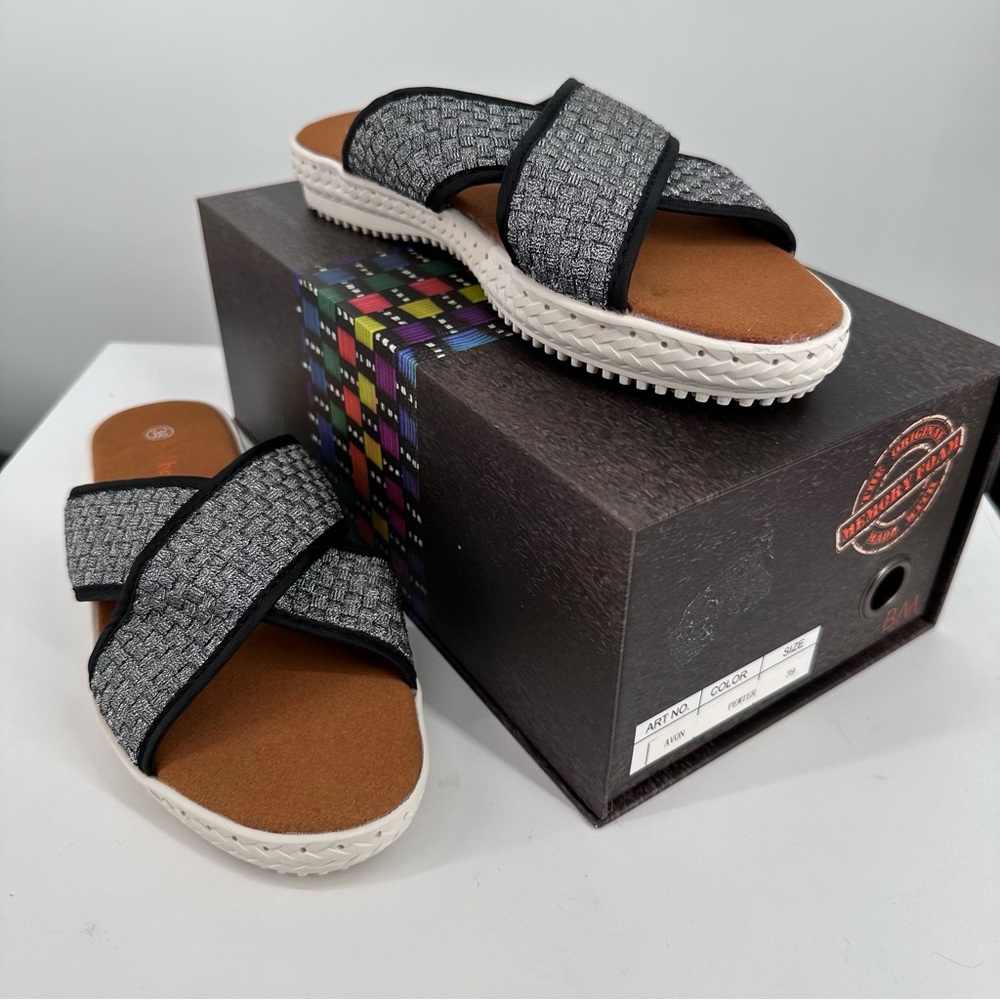 Bernie Mev Avon Woven Sandals in Pewter size 39/US 8
